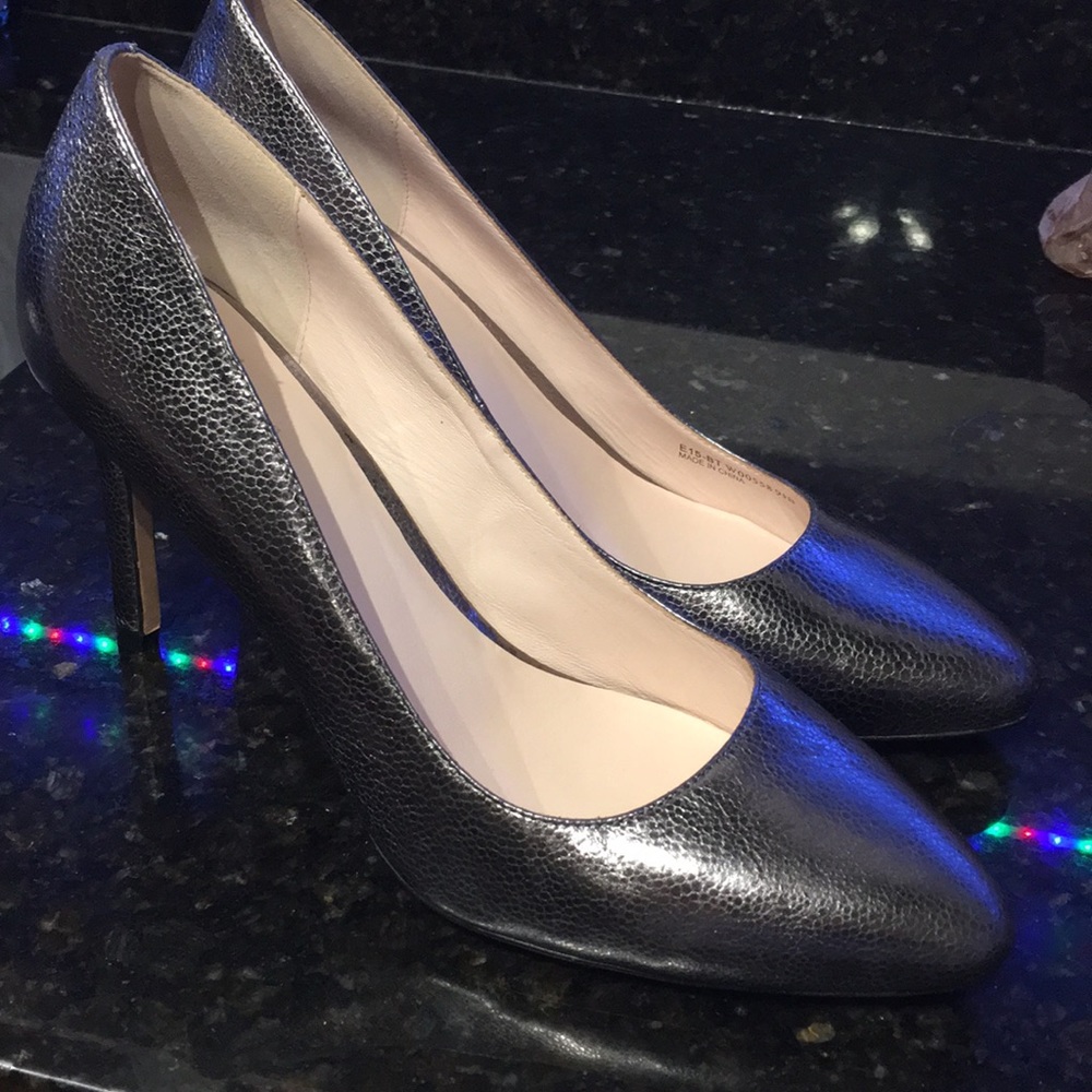 Cole Hasn metallic Pump
